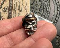 Купить Бусина Starlingear Bead: Beret Monkey w/Badges - Silver/Copper/Brass в интернет-магазине Artknives.ru 