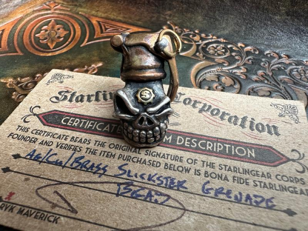 Купить Редкая Бусина Starlingear Slickster Grenade - Ag/Cu/Brass в интернет-магазине Artknives.ru 