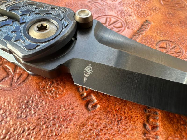 Купить Нож складной Borka Blades Ti2 Design SBTF Titanium Folder Patriot 2026 DLC в интернет-магазине Artknives.ru 