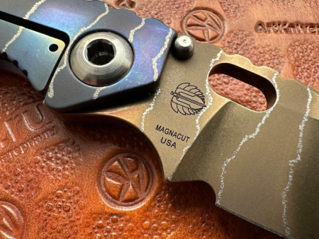 Купить Нож складной Strider Knives SnG CC blue/lightning stripes, Magnacut, CCKS Spring 2026 в интернет-магазине Artknives.ru 
