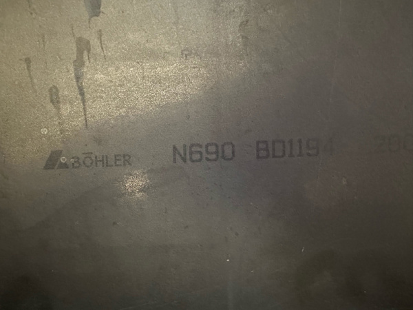 Купить Сталь N690 Bohler, лист 610х550х4 мм, без ТО (сырая, отожженная) в интернет-магазине Artknives.ru 